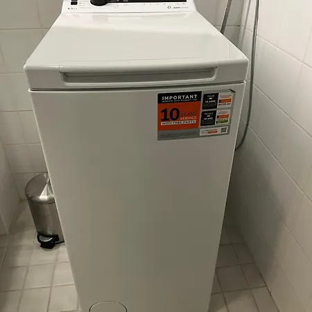 Art Deco Flat In Punavuori, High Ceilings & Lift Apartmán